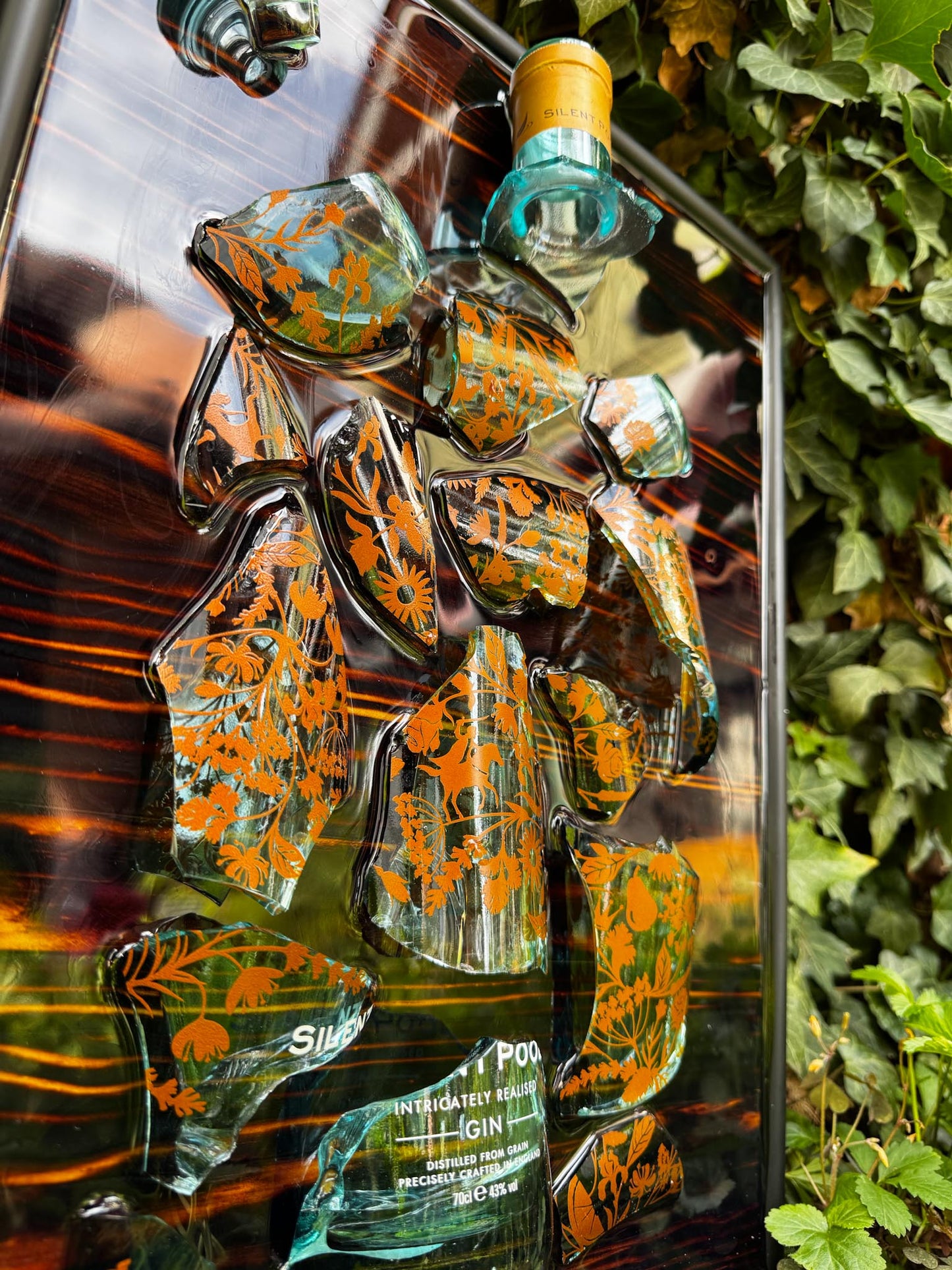 Silent Pool Gin - EPOXY ART